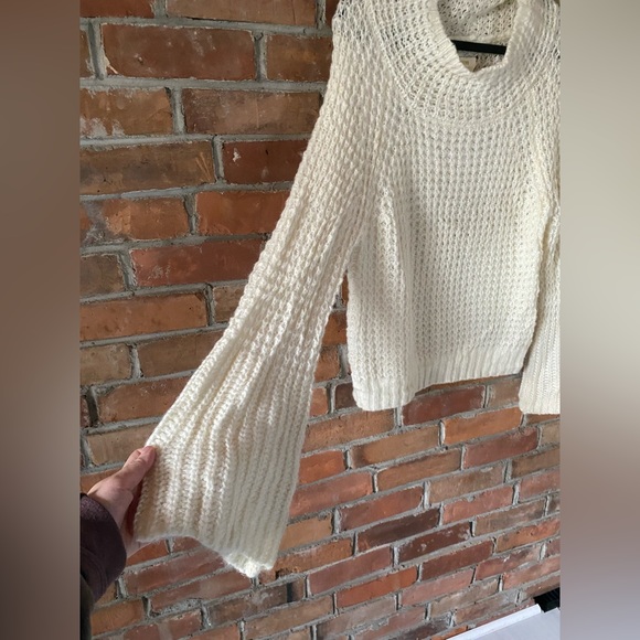 ANTHROPOLOGIE MAEVE Dionne bell sleeve sweater ivory size small - Picture 6 of 11